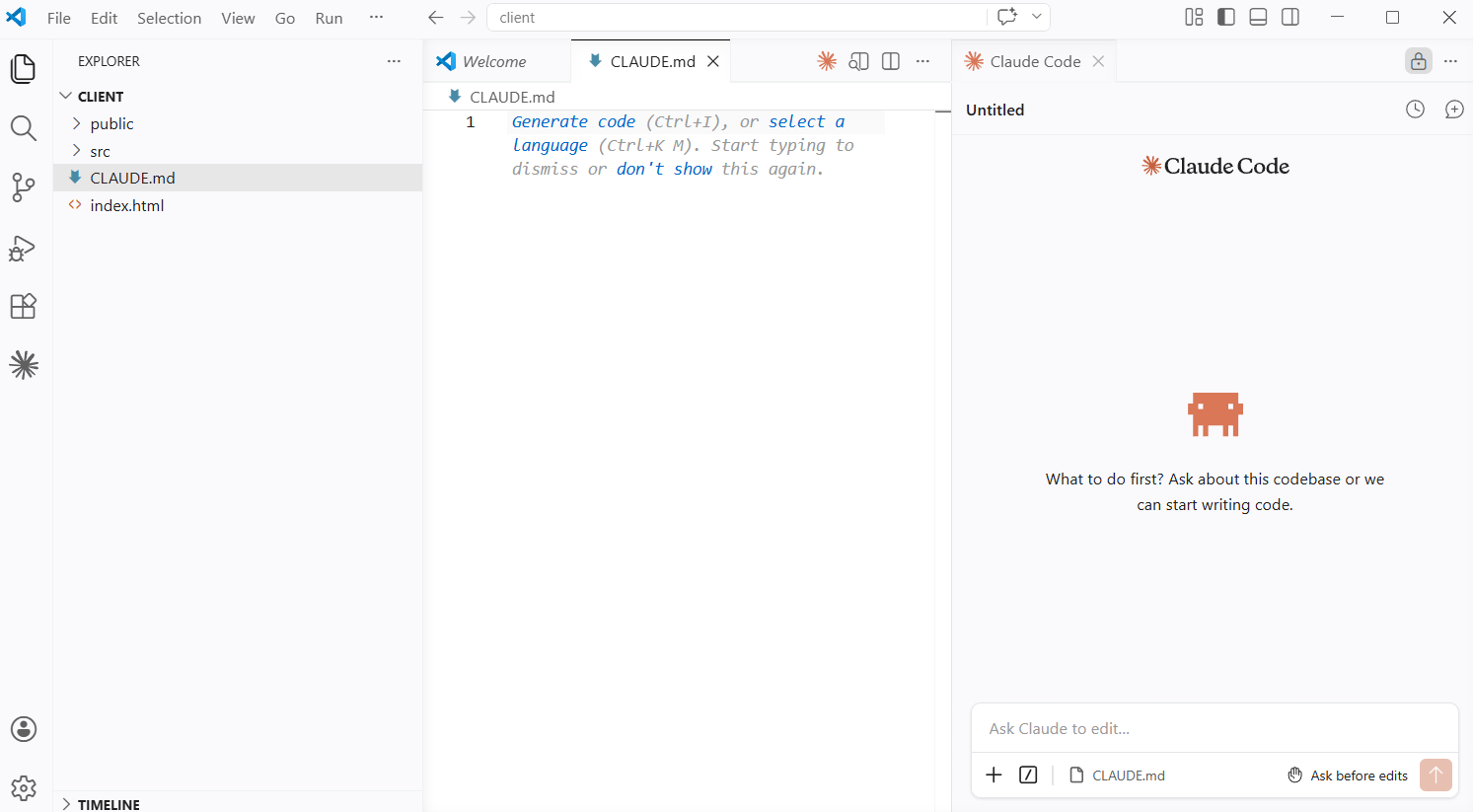 VSCodeでCLAUDE.mdファイルにプロジェクトルールを記述している画面。エディタにコードが表示され、右側にClaude Codeパネルが開いている