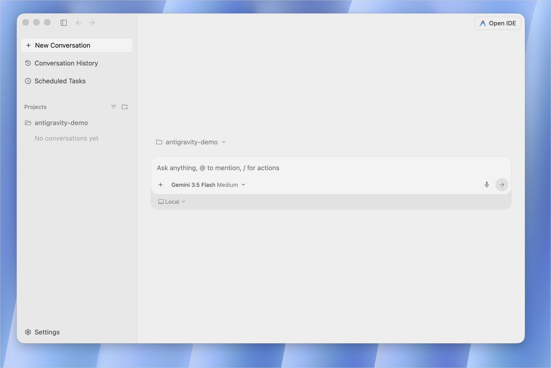 Google Antigravityの左サイドバーからSettingsを開く