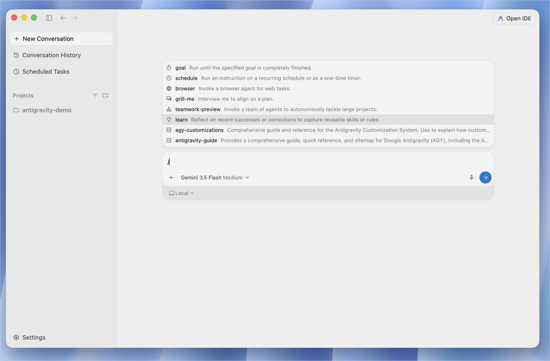 Google Antigravityのチャット入力欄でスラッシュコマンドの一覧を表示する